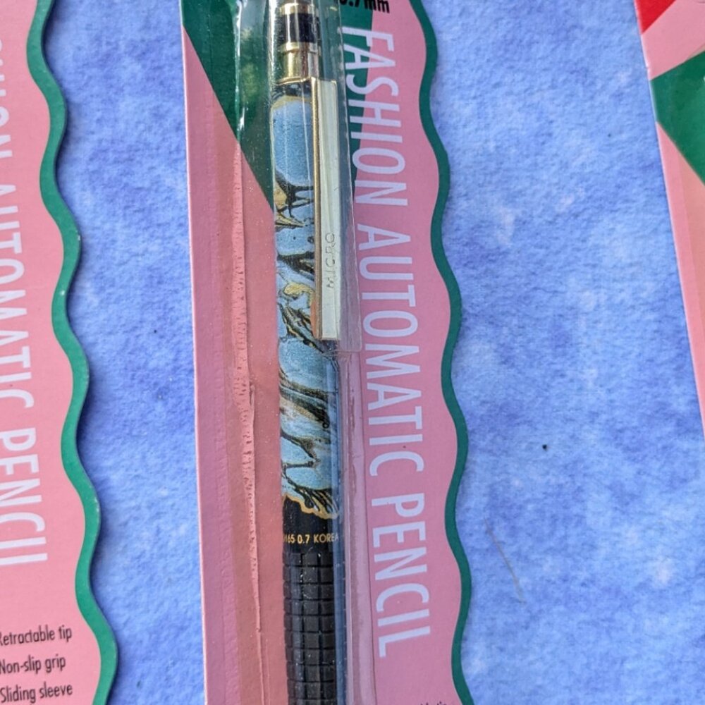 Colorful Mechanical Pencils - Picture 5 of 6